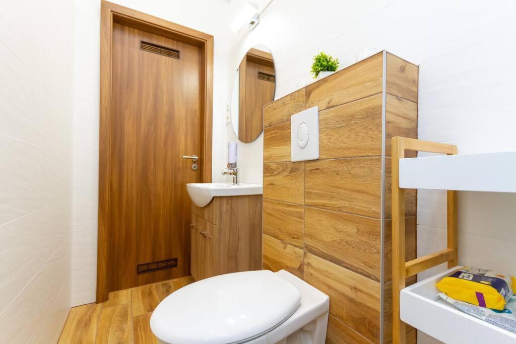 Luxe Haven On Lonyay By Newave Apartments Budapest Exterior photo